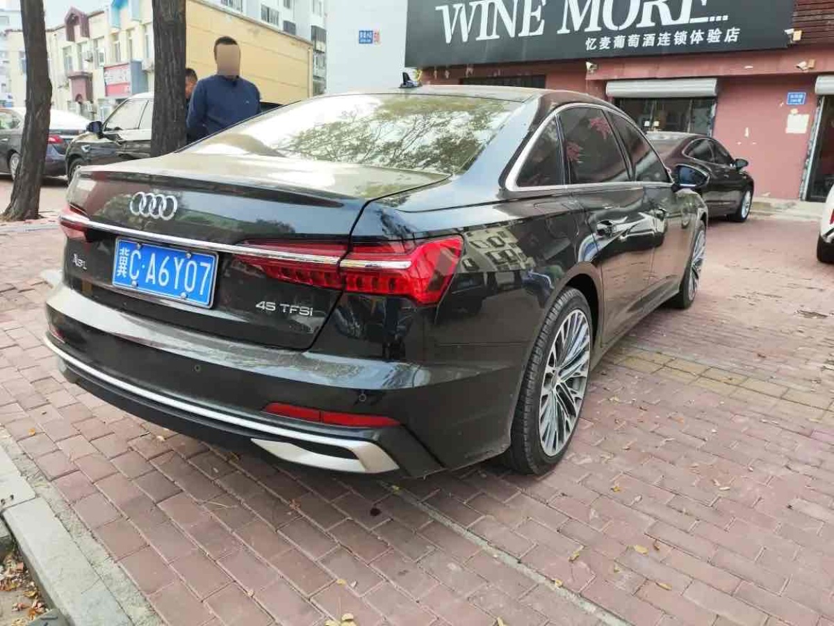 奧迪 奧迪A6L  2024款 45 TFSI 臻選動(dòng)感型圖片