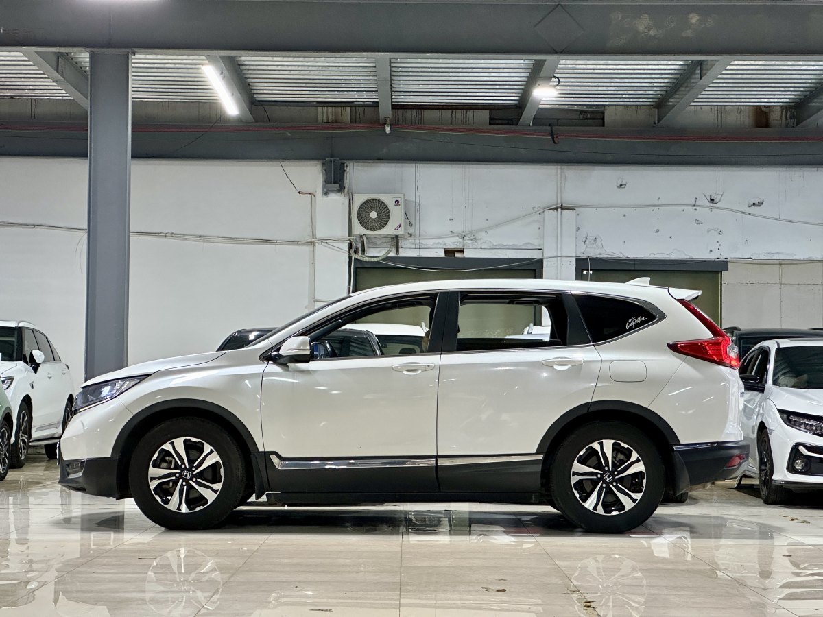 本田 CR-V  2019款 耀目版plus 240TURBO CVT两驱风尚版图片