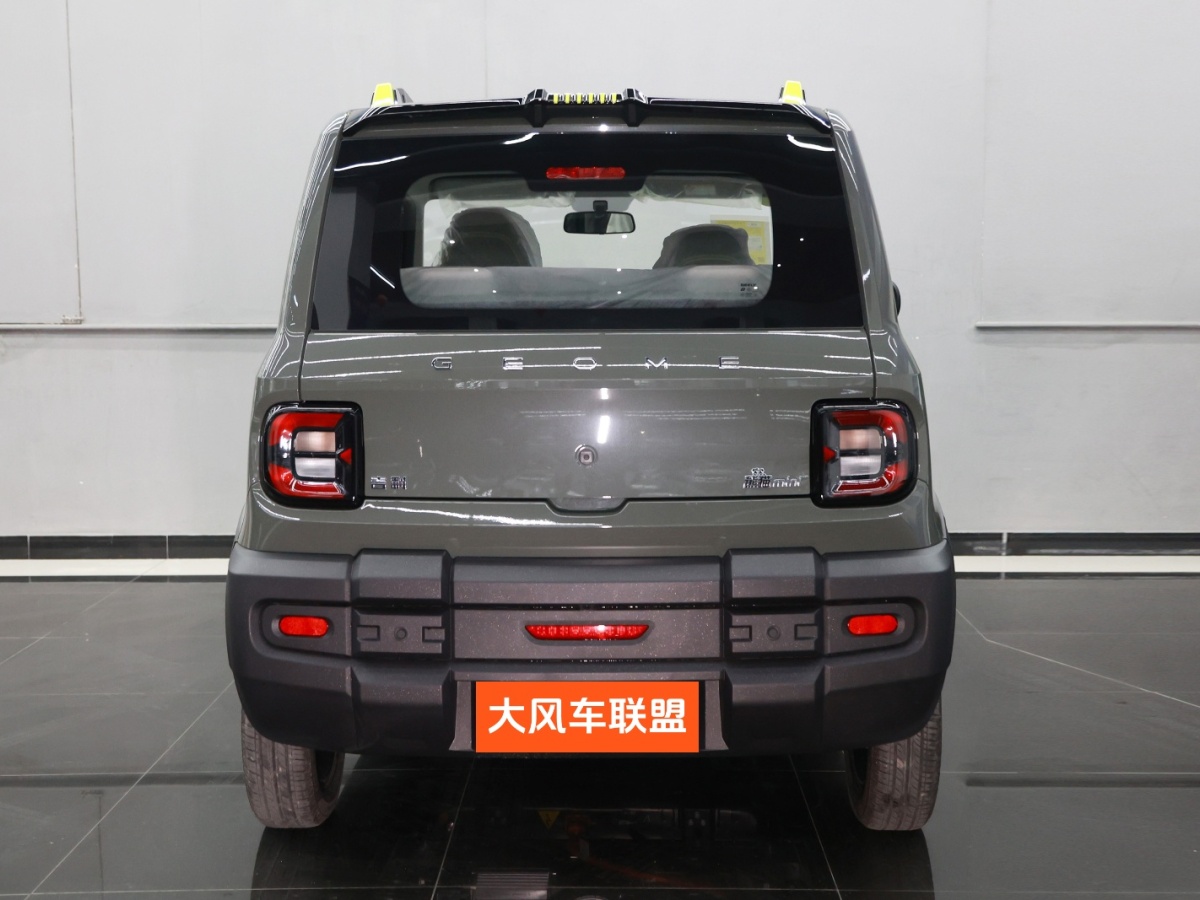 吉利 熊貓mini  2025款 210km 熊貓騎士圖片