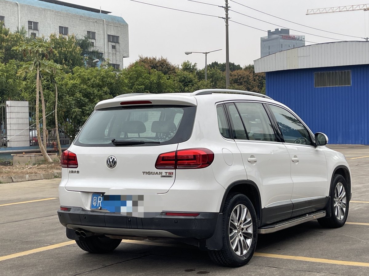 大眾 途觀  2013款 1.8TSI 自動(dòng)四驅(qū)豪華型圖片