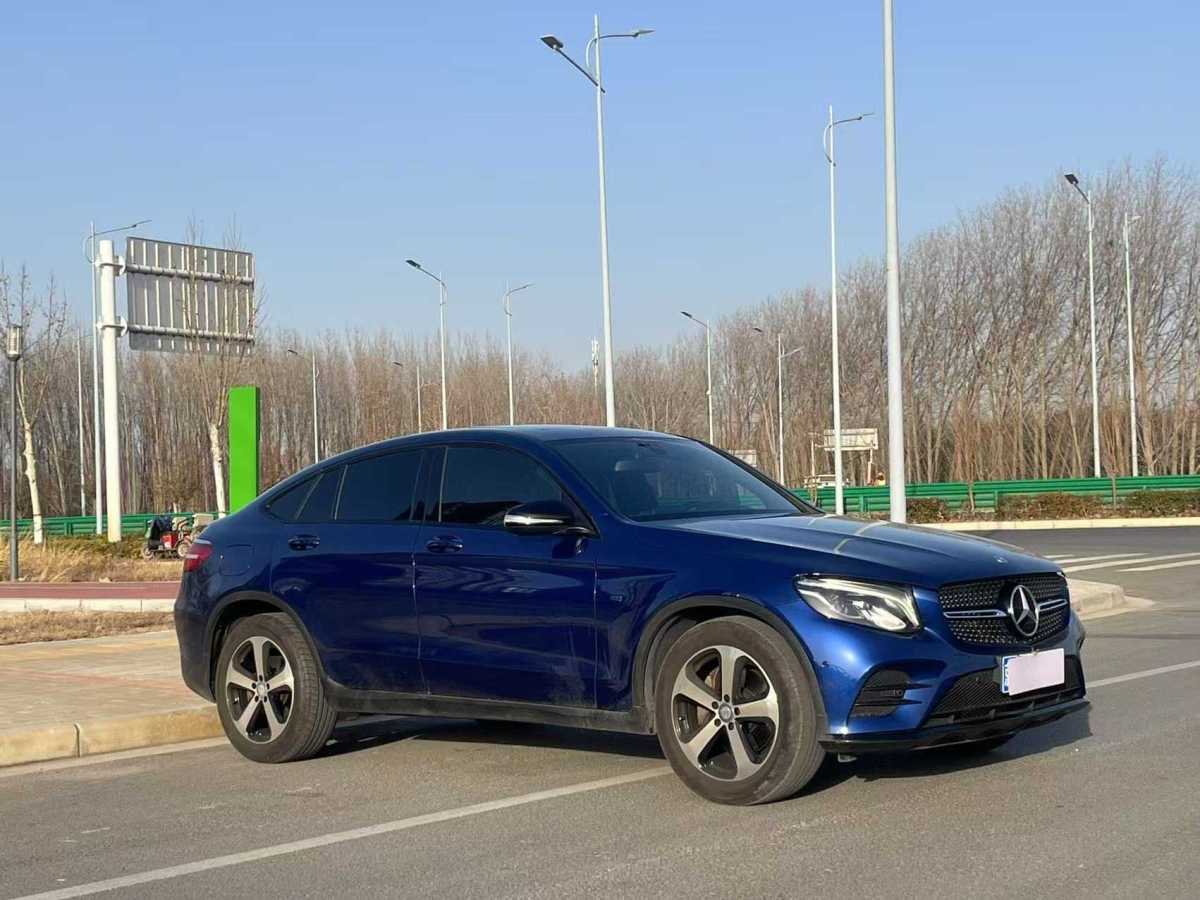 2017年1月奔馳 奔馳GLC  2022款 改款 GLC 300 4MATIC 轎跑SUV