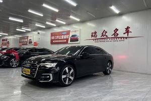 奥迪A6L 奥迪 改款 45 TFSI quattro 臻选动感型