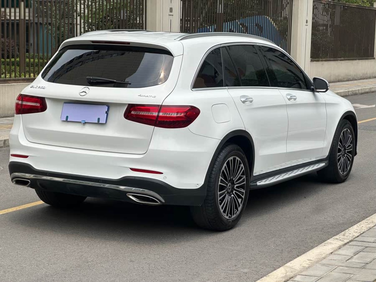 奔馳 奔馳GLC  2018款 改款 GLC 260 4MATIC 動(dòng)感型圖片