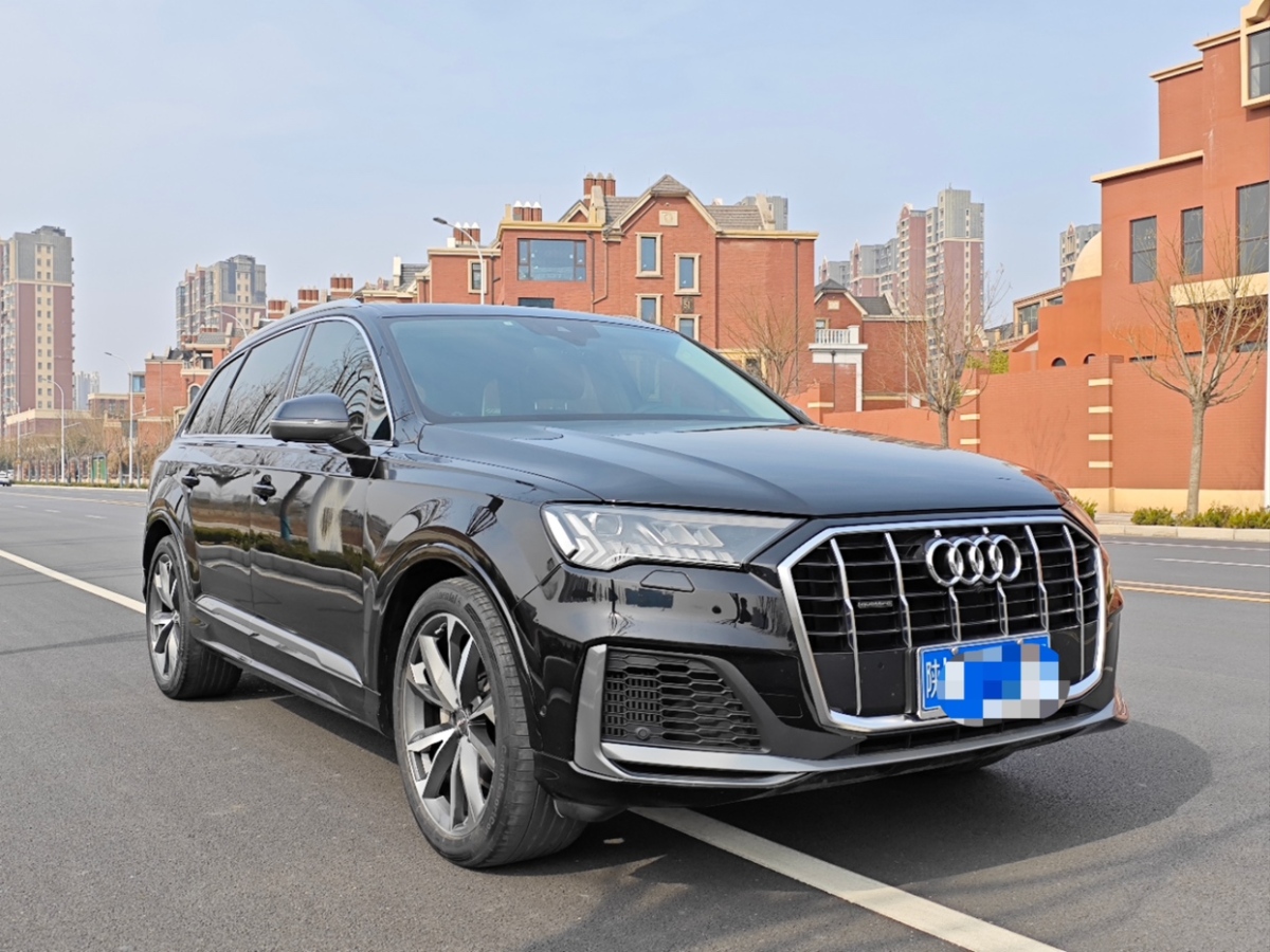 奧迪 奧迪Q7  2020款 55 TFSI quattro S line運(yùn)動(dòng)型圖片