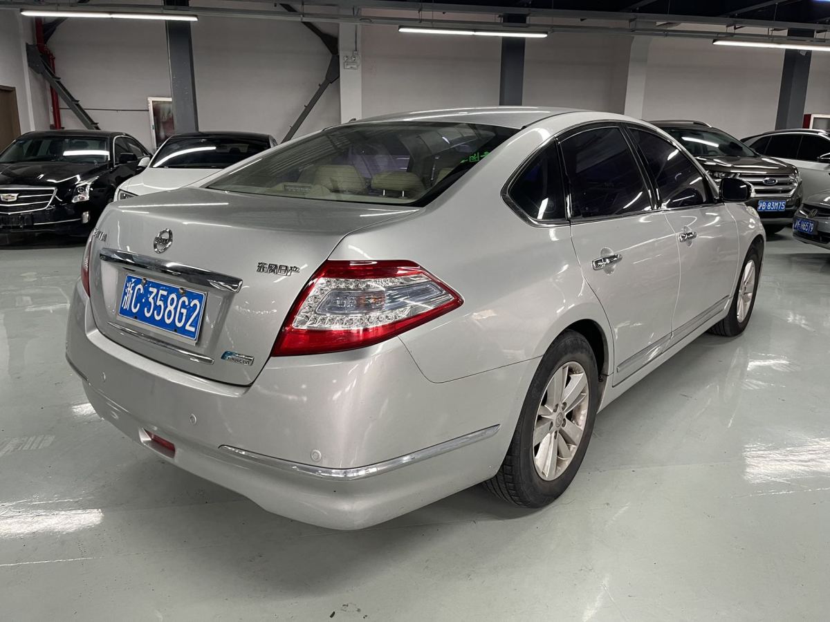 日產(chǎn) 天籟  2011款 2.0L XL榮耀版圖片