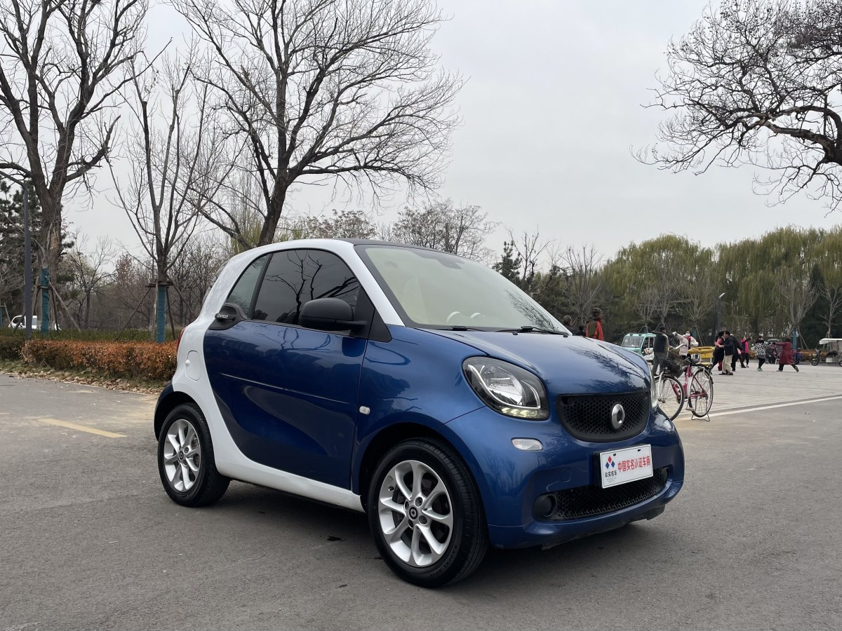 smart fortwo  2015款 1.0L 52千瓦硬頂靈動版圖片