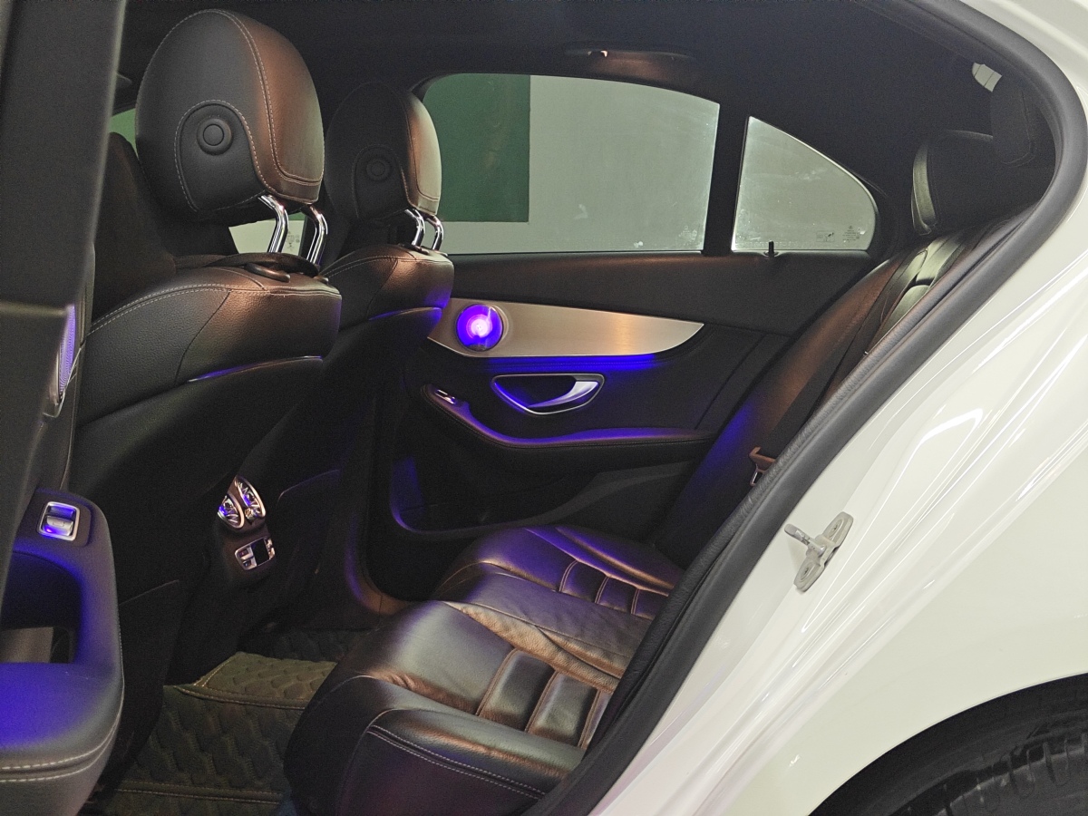 奔驰 奔驰C级  2015款 C 300 运动版图片