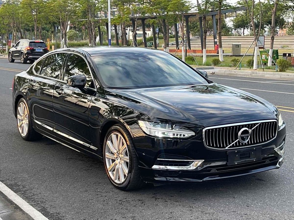 沃尔沃 S90新能源  2019款 T8 E驱混动 智雅版图片