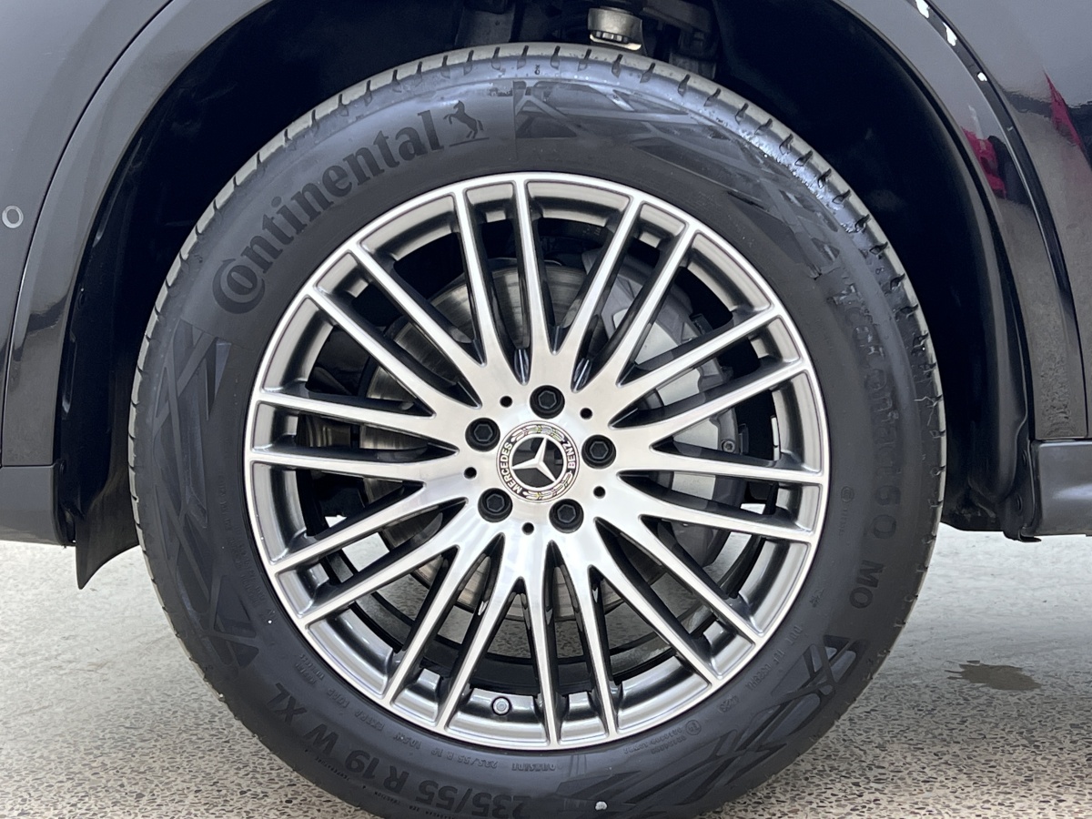 奔馳 奔馳GLC  2018款 改款 GLC 300 4MATIC 動感型圖片