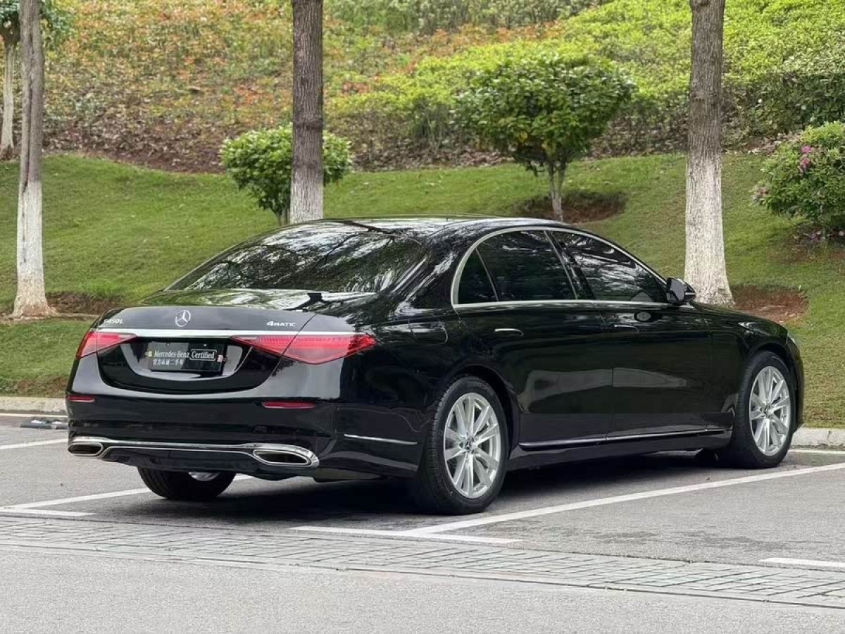 奔馳 奔馳S級(jí)  2023款 改款 S 400 L 商務(wù)型圖片