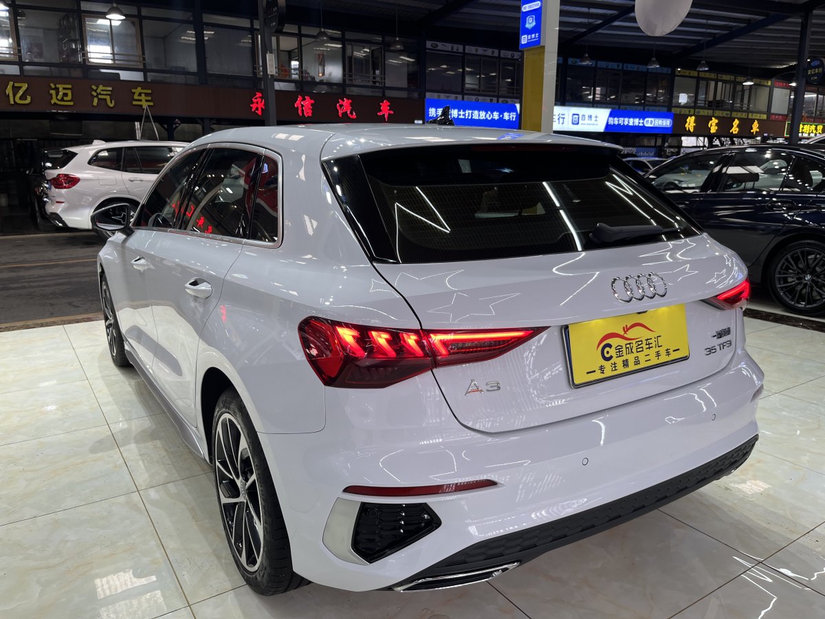 奧迪 奧迪A3  2021款 Sportback 35 TFSI 進(jìn)取運(yùn)動(dòng)型圖片