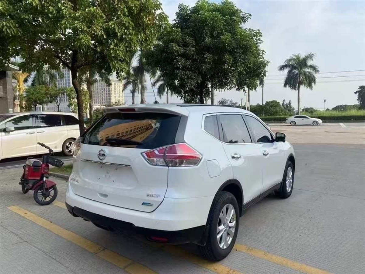 日產(chǎn) 奇駿  2014款 2.0L CVT舒適版 2WD圖片