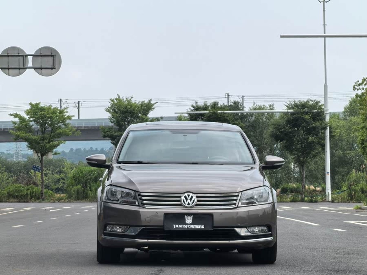 大眾 邁騰  2013款 1.8TSI 領(lǐng)先型圖片