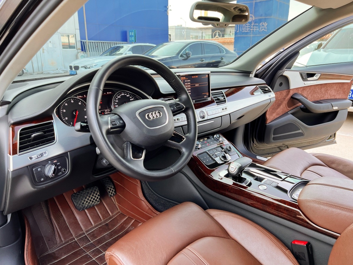 奧迪 奧迪A8  2013款 A8L 45 TFSI quattro舒適型圖片