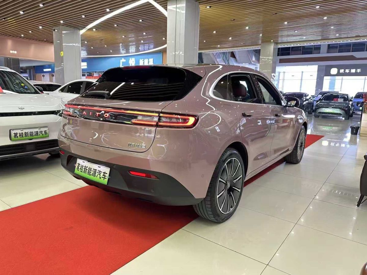 奔馳 烏尼莫克U5023  2023款 底盤車圖片