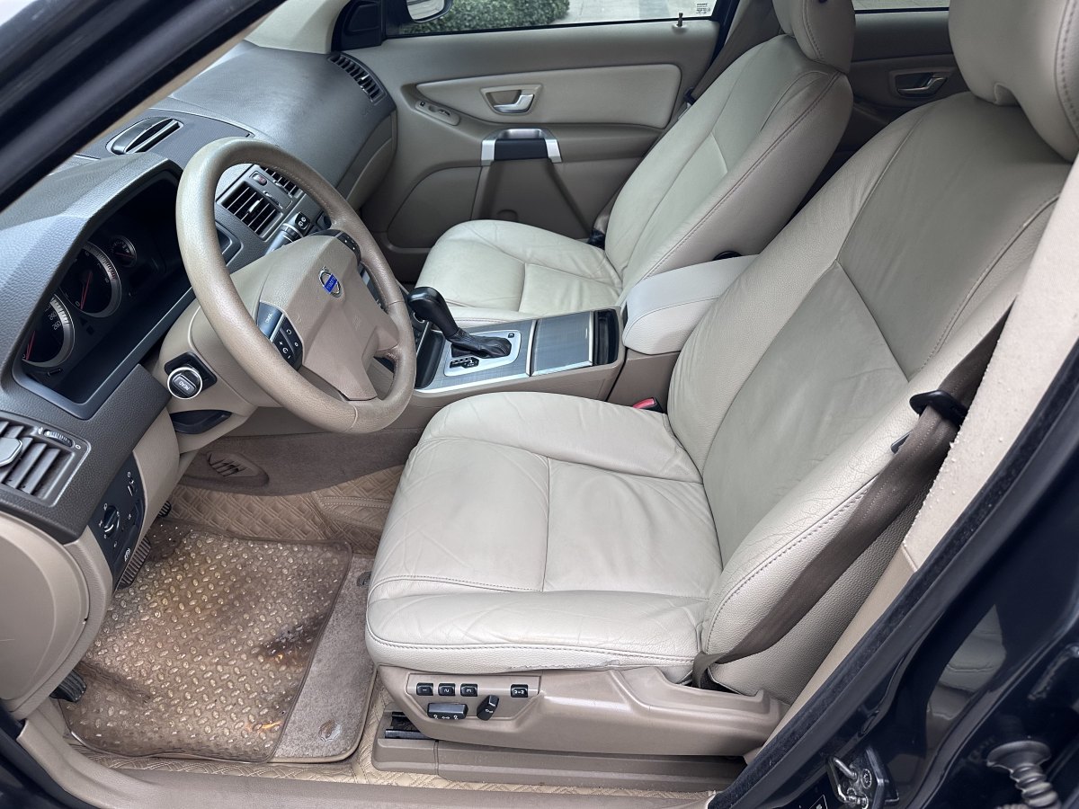 沃爾沃 XC90  2011款 2.5T AWD圖片