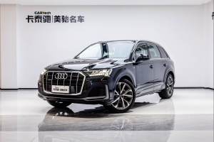 奥迪Q7 2022款 55 TFSI quattro S line运动型  