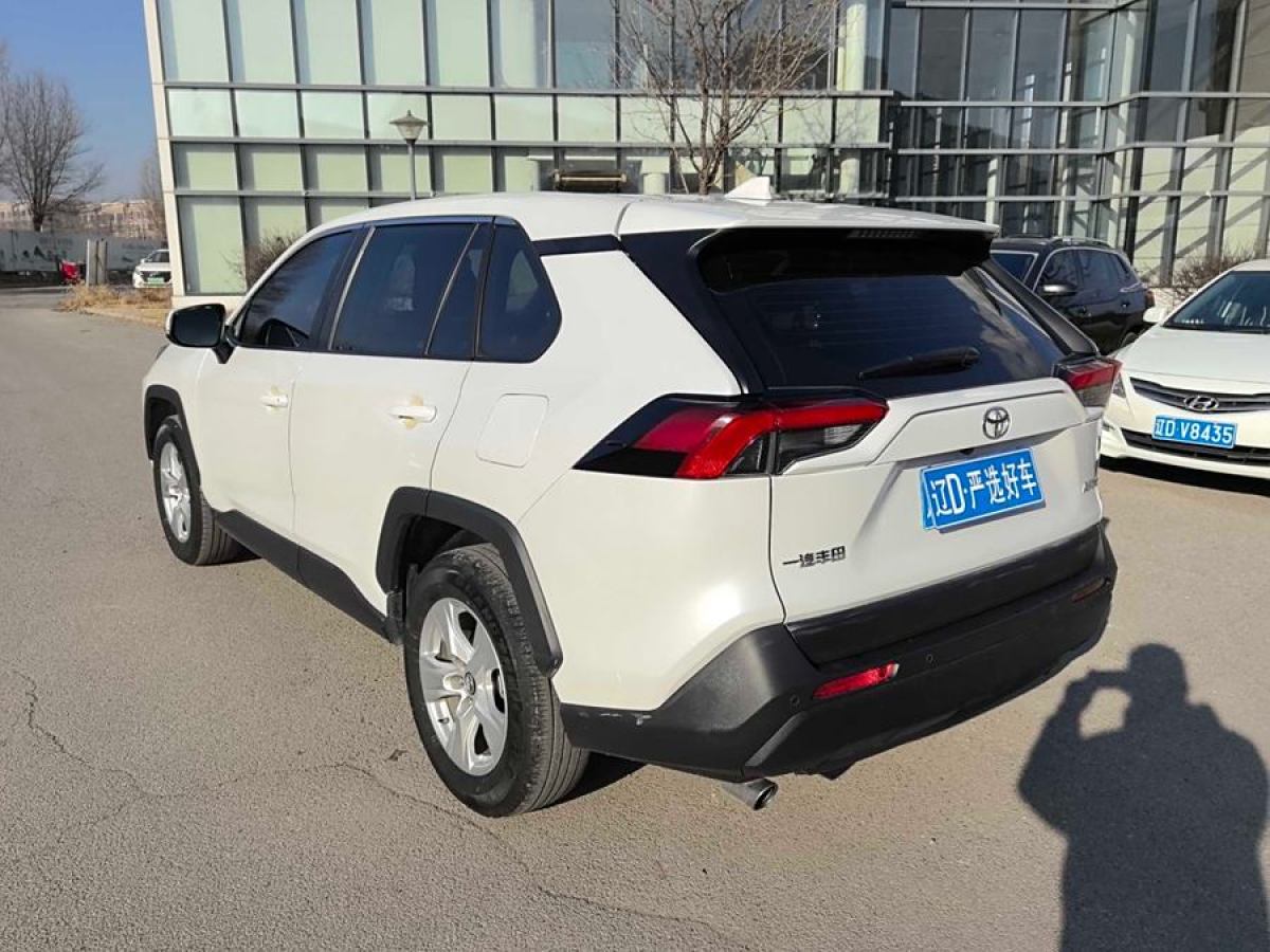 豐田 RAV4榮放  2020款 2.0L CVT兩驅(qū)都市版圖片