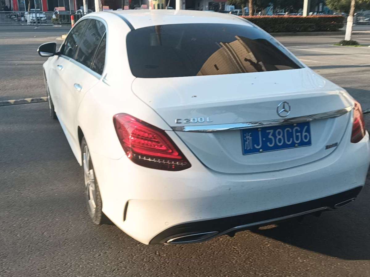 奔馳 奔馳C級  2020款 C 200 L 時(shí)尚型圖片