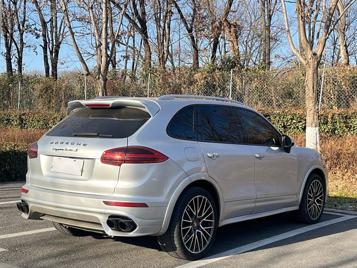 保時(shí)捷 Cayenne  2011款 Cayenne Turbo 4.8T圖片