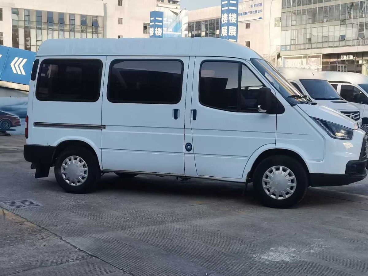 江鈴 特順  2021款 2.8T BUS加長軸17座柴油國VI JX493圖片