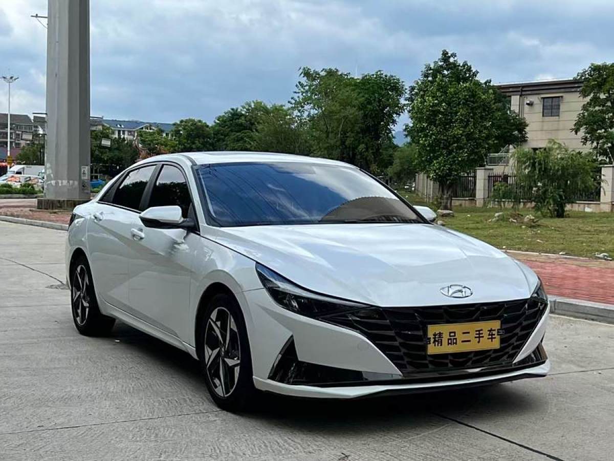 現(xiàn)代 伊蘭特  2023款 1.5L CVT GLX精英版圖片