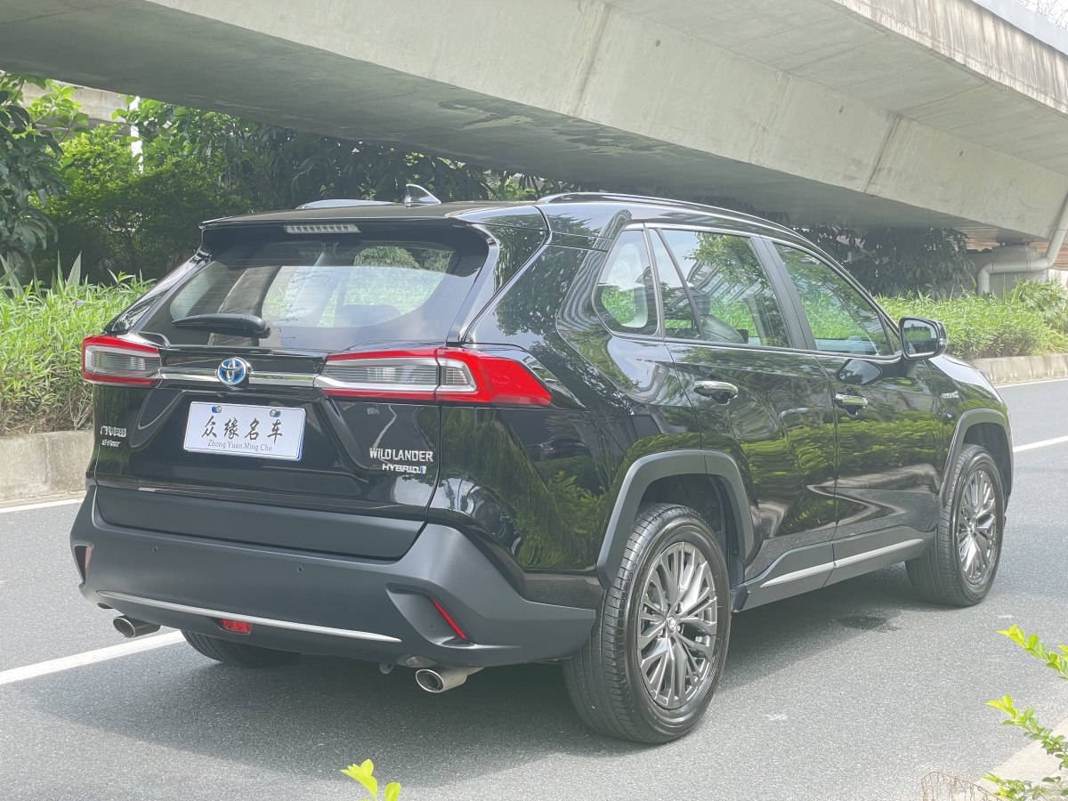 豐田 威蘭達  2023款 雙擎 2.5L E-CVT四驅尊貴版圖片