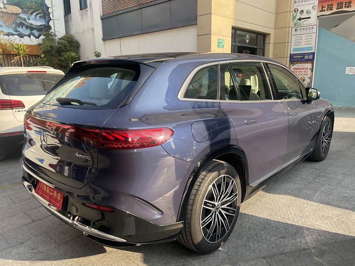 奔馳 奔馳EQS SUV  2023款 450 4MATIC 豪華版圖片