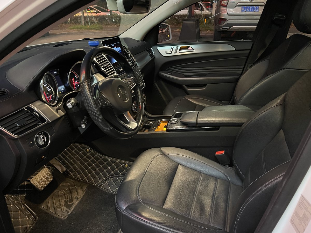 2019年5月奔馳 奔馳GLE轎跑  2018款 GLE 320 4MATIC 轎跑SUV