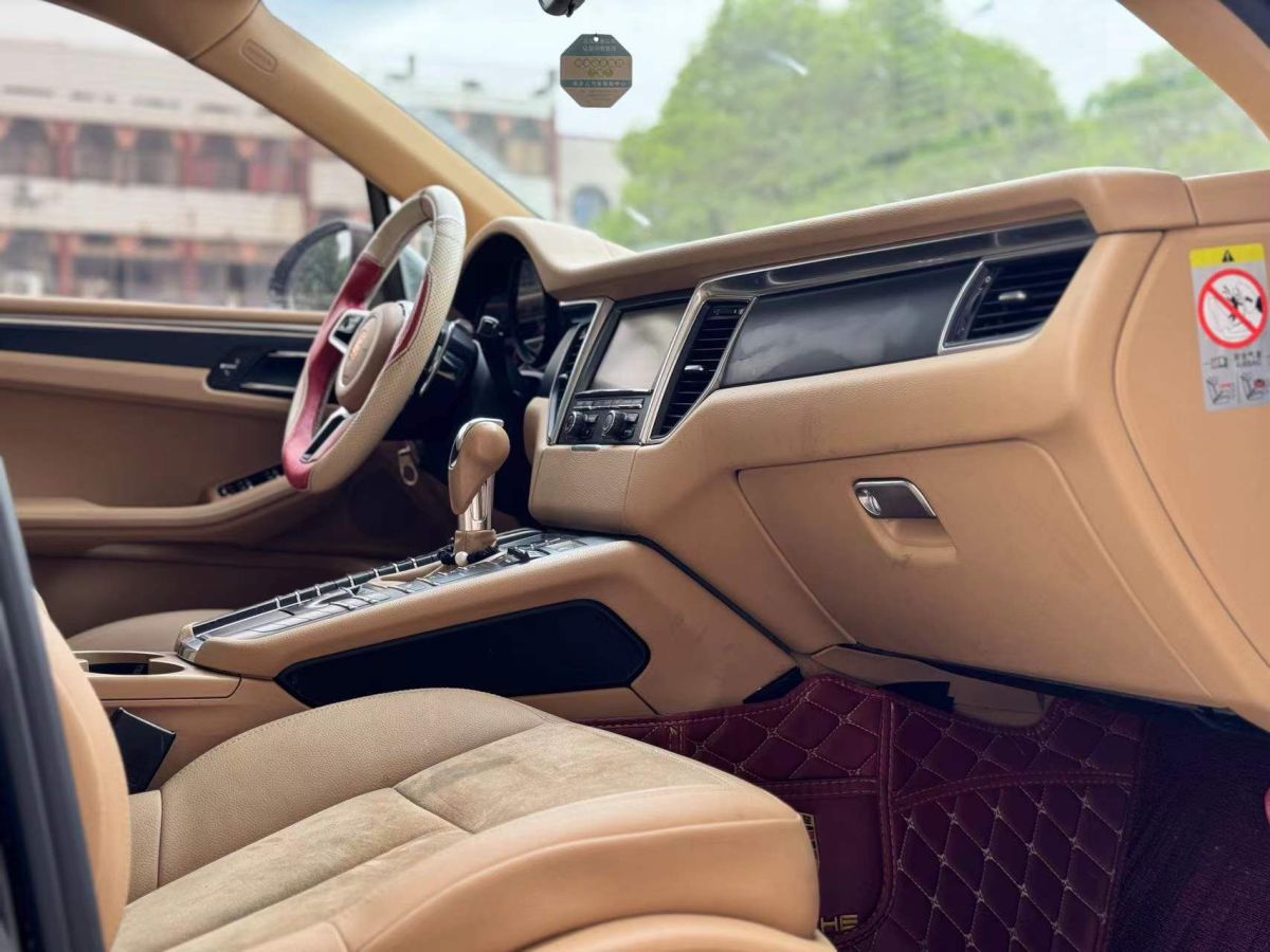 保時捷 Macan 圖片