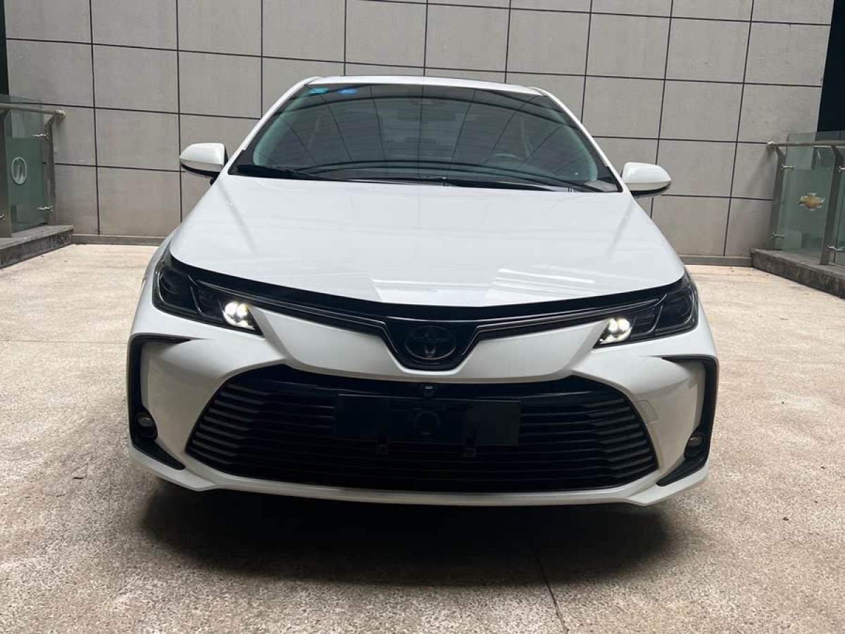 豐田 卡羅拉  2019款 1.2T S-CVT GL-i豪華版圖片