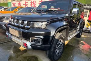 BJ40 北京 2.0T 自動四驅(qū)城市獵人版?zhèn)b客型