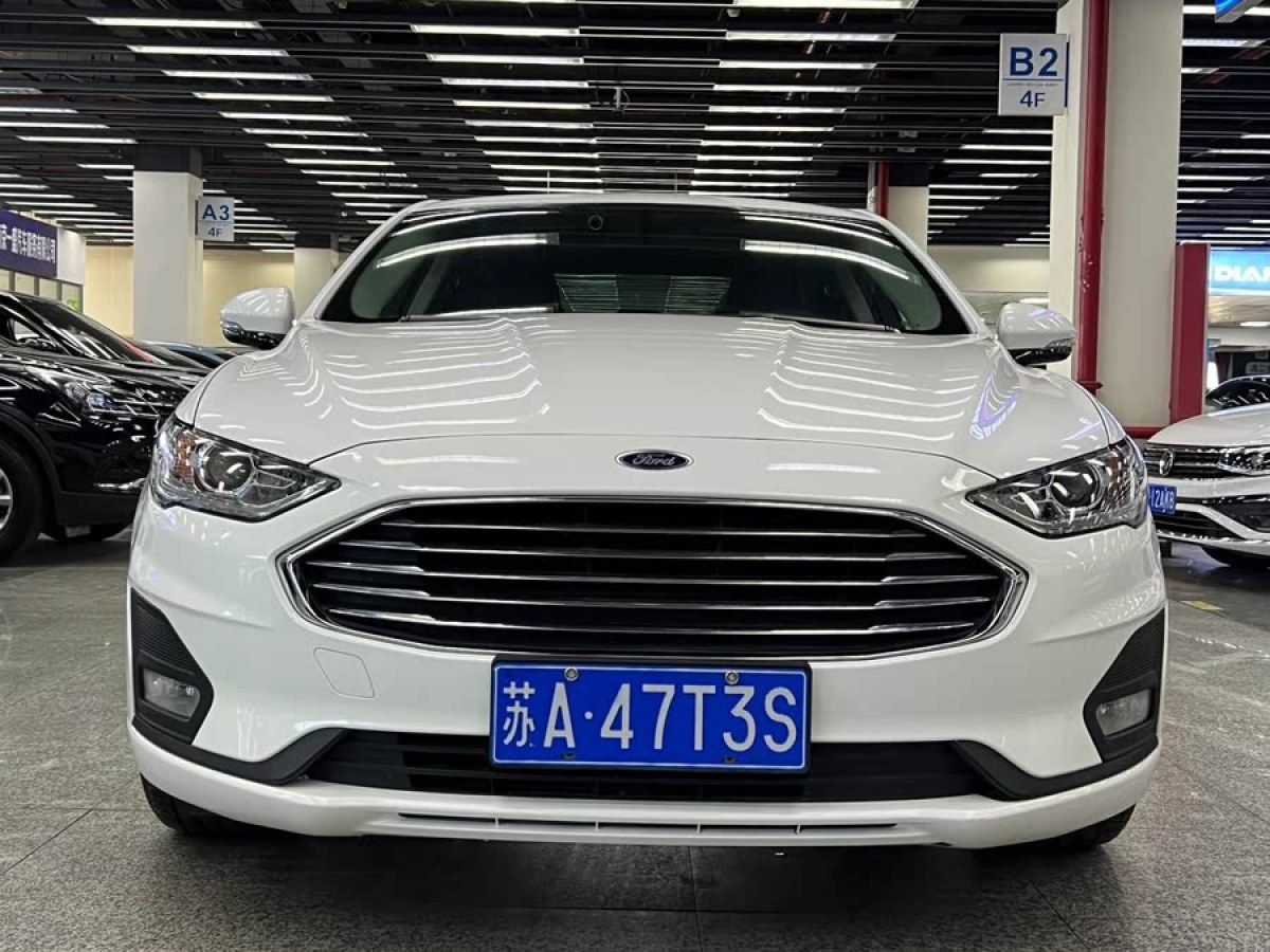 福特 蒙迪歐  2020款 EcoBoost 180 時(shí)尚型圖片