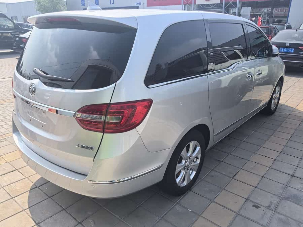 別克 GL8  2014款 3.0L XT豪華商務(wù)旗艦版圖片
