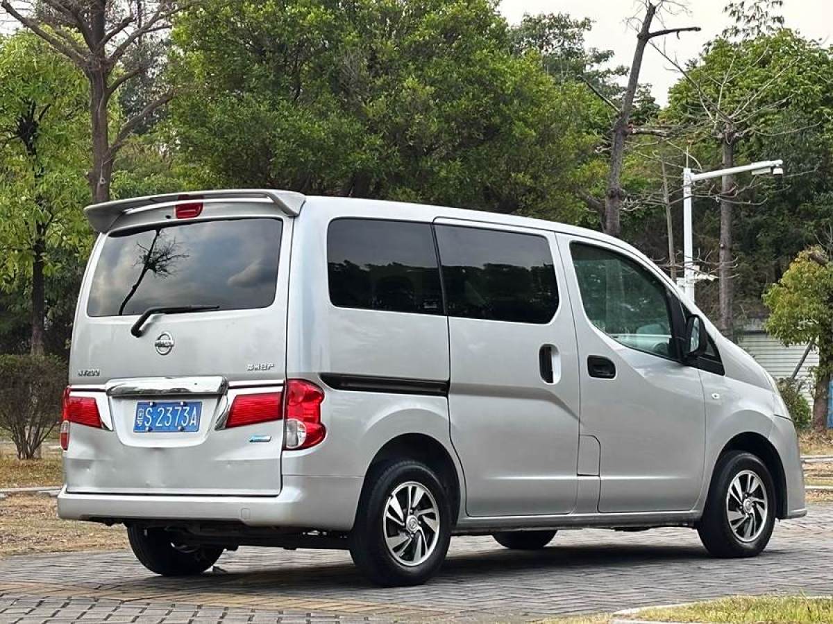 2017年11月日產(chǎn) NV200  2016款 改款 1.6L CVT豪華型