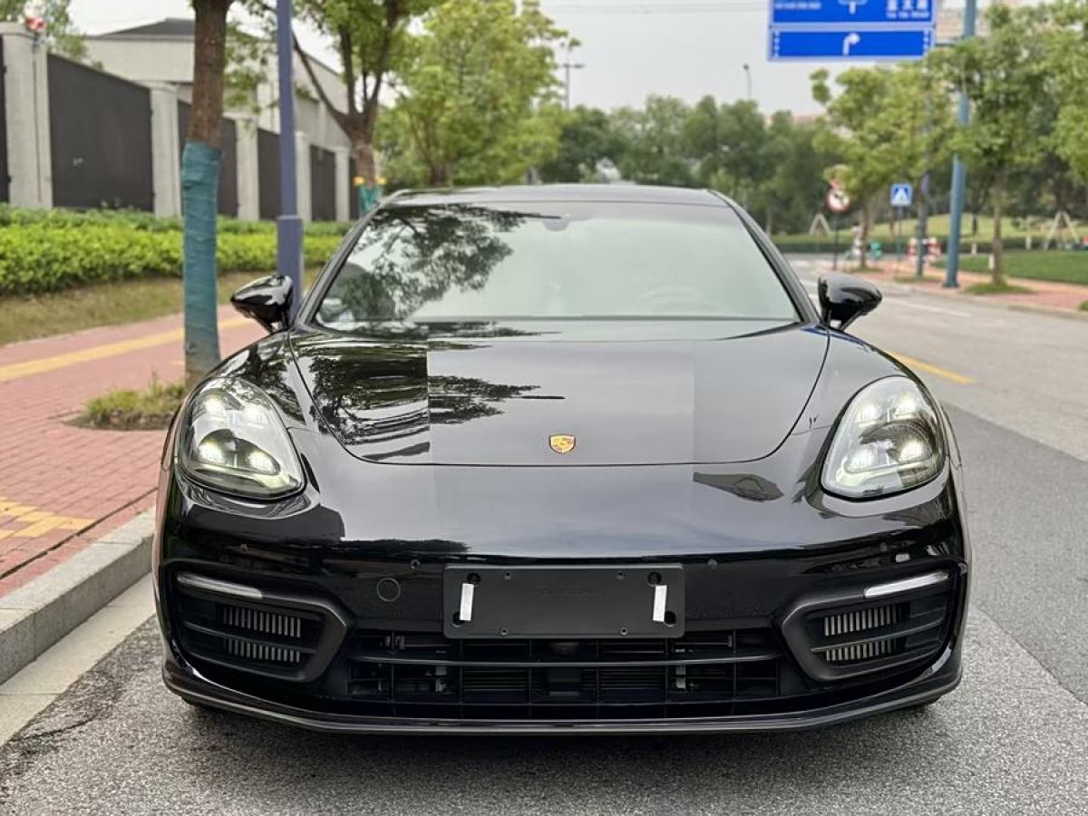 保時(shí)捷 Panamera新能源  2023款 改款 Panamera 4 E-Hybrid 行政加長(zhǎng)鉑金版 2.9T圖片