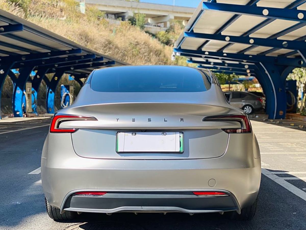 特斯拉 Model Y  2023款 長續(xù)航全輪驅(qū)動版圖片