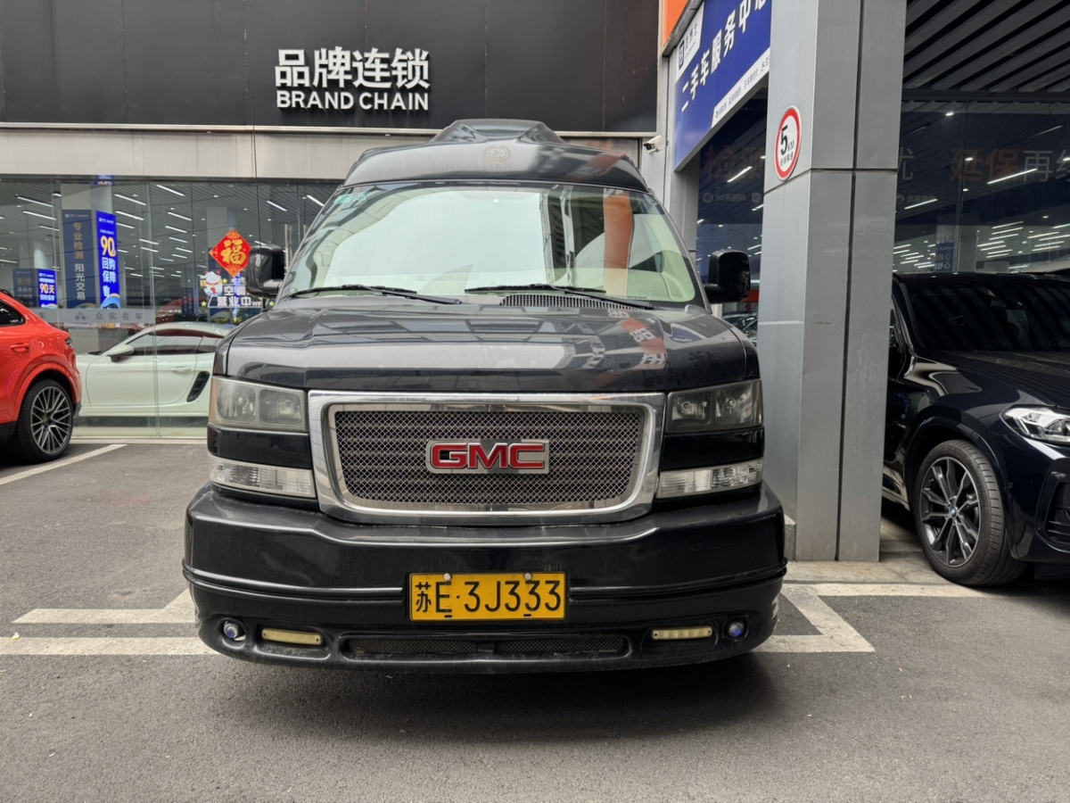 2014年3月瑪莎拉蒂 總裁 GMC SAVANA 2012款 6.0L 總裁級(jí)隱私屏版