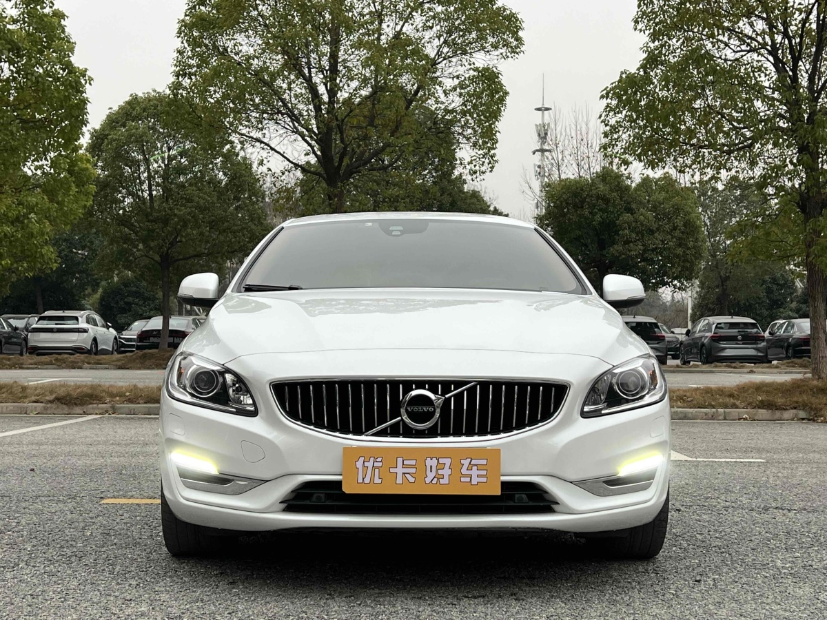 沃爾沃 S60  2017款 L 2.0T T4 智遠(yuǎn)版圖片