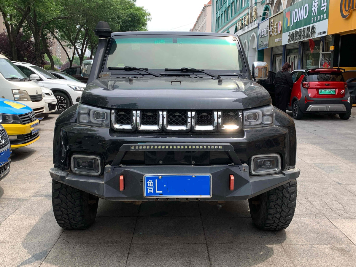 北京 BJ40  2018款 PLUS 2.3T 自動(dòng)四驅(qū)尊享版圖片