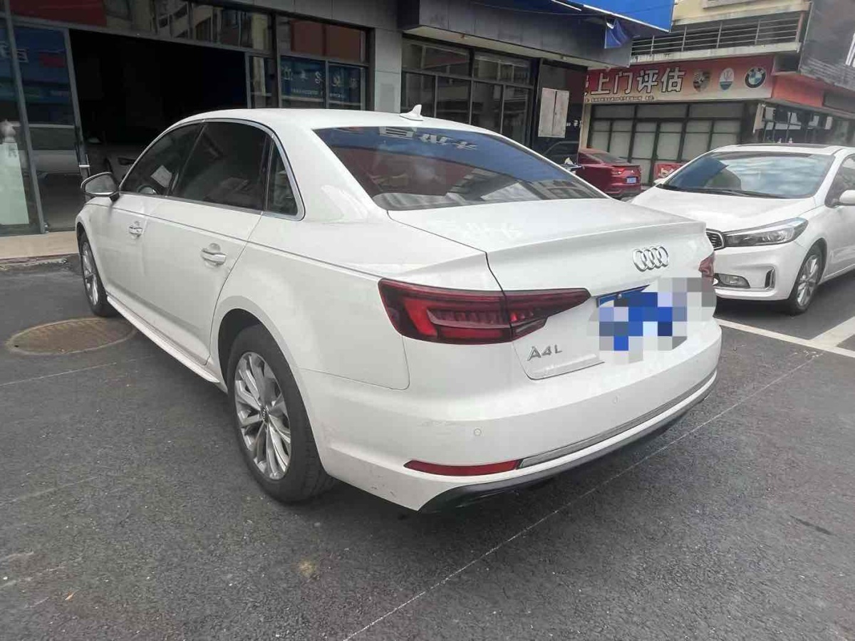 奧迪 奧迪A4L  2019款 40 TFSI 進(jìn)取型 國(guó)VI圖片