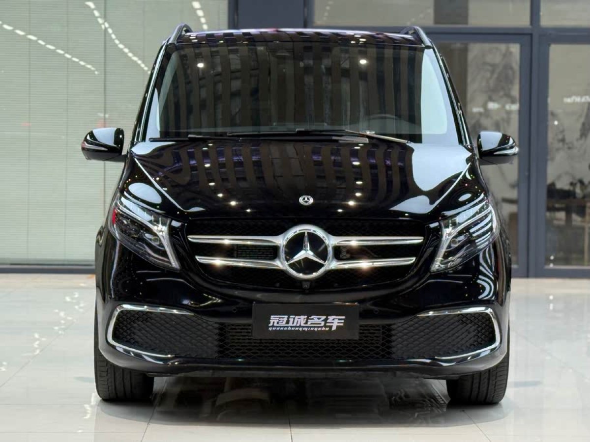 奔馳 V級  2022款 V 260 L 長軸距尊貴版圖片