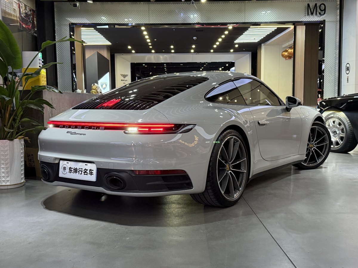 2023年6月保時(shí)捷 911  2023款 Carrera 3.0T