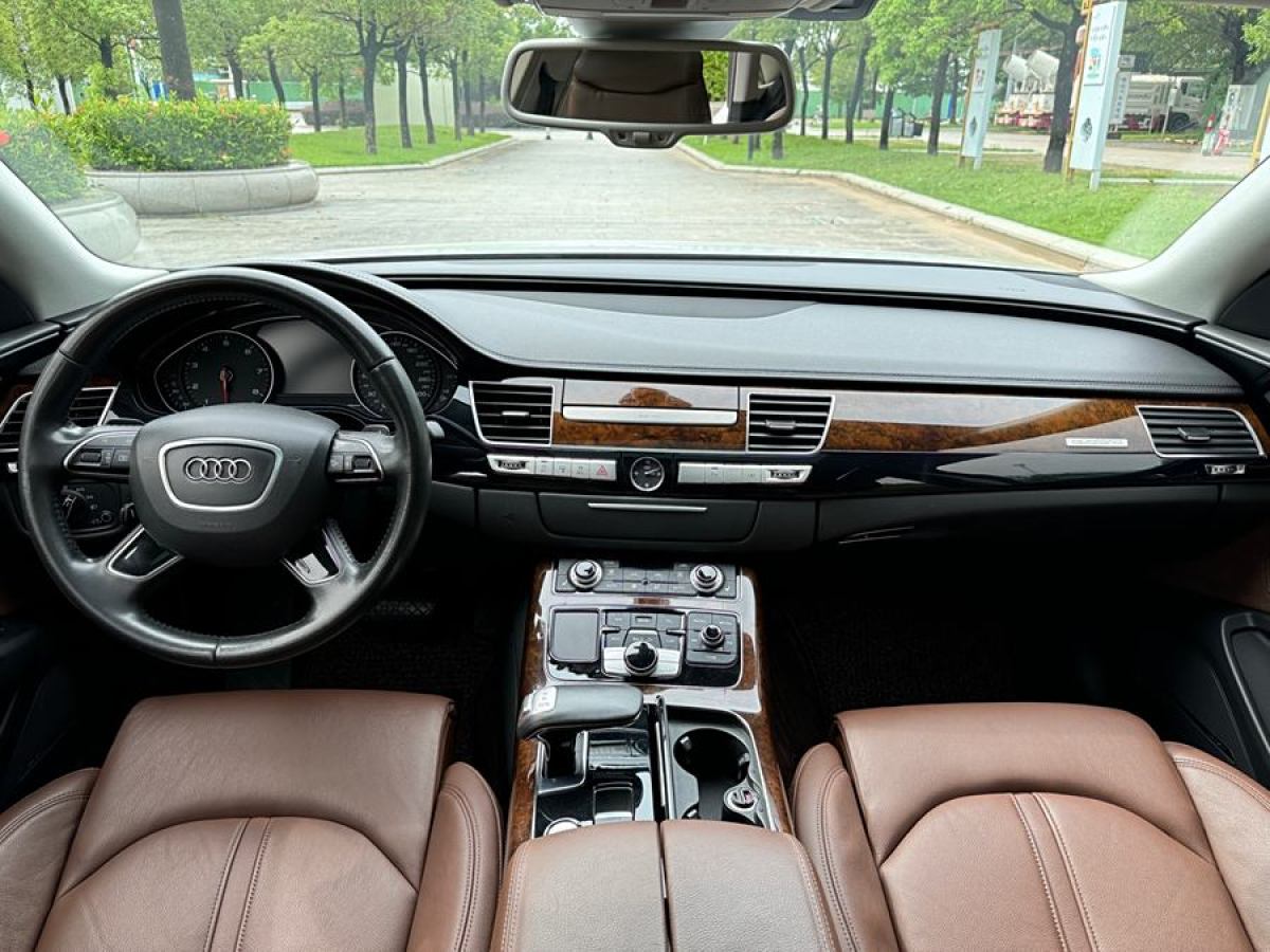 2015年5月奧迪 奧迪A8  2014款 A8L 45 TFSI quattro舒適型