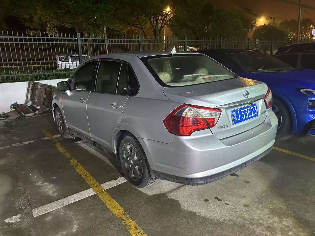 啟辰 D50  2012款 1.6L 手動尊貴版圖片