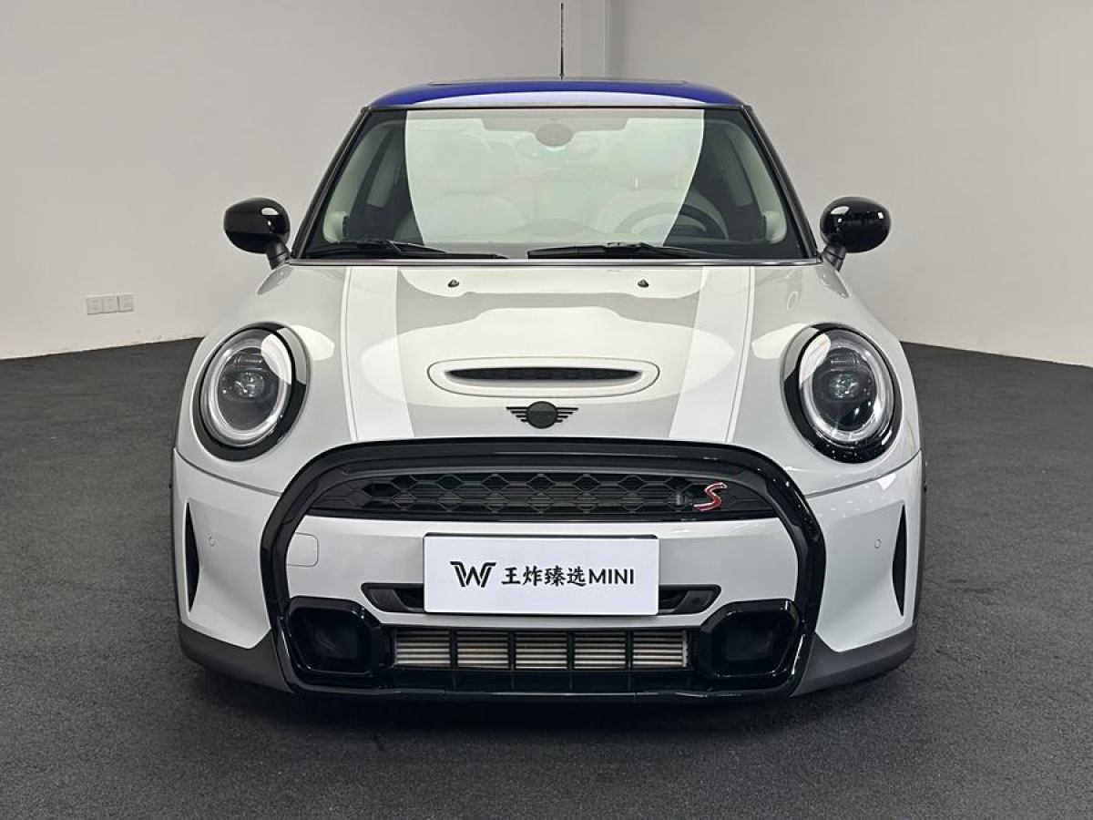 MINI MINI  2022款 2.0T COOPER S The Coopers 紀(jì)念版圖片