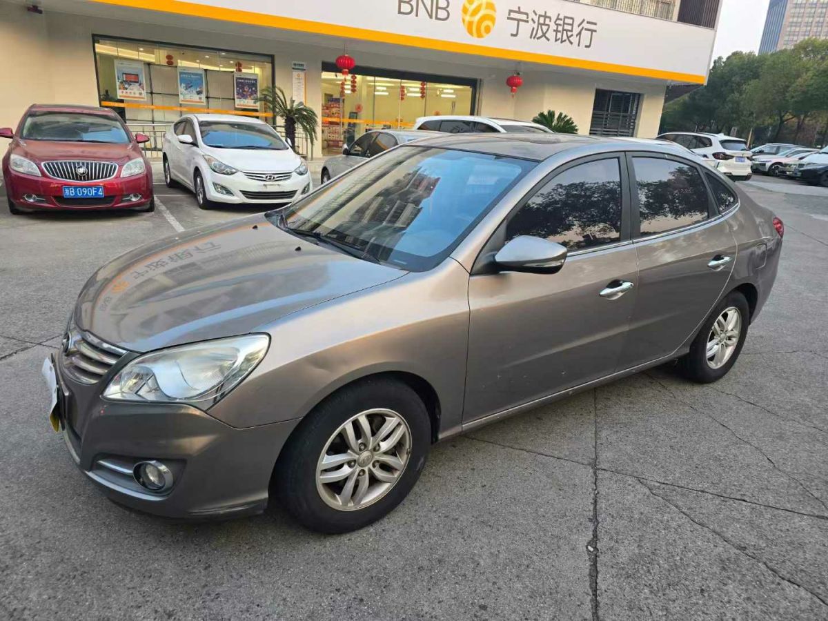 現(xiàn)代 悅動  2011款 1.6L 自動頂級型圖片