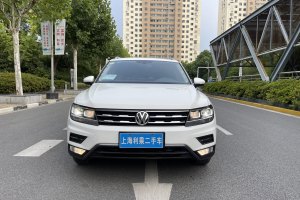 途观L 大众 改款 330TSI 自动两驱全景舒适版 国VI