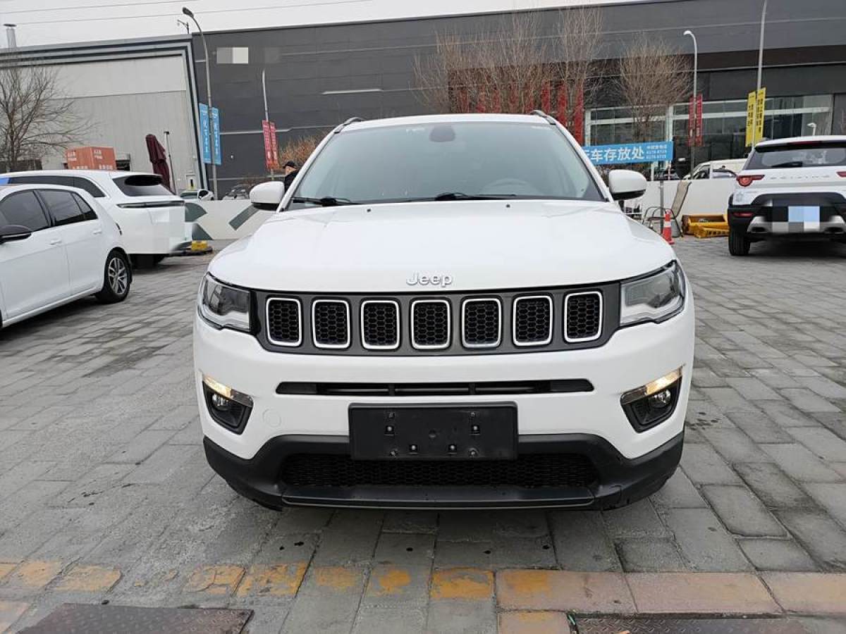 Jeep 指南者  2019款  220T 自動(dòng)悅享版圖片