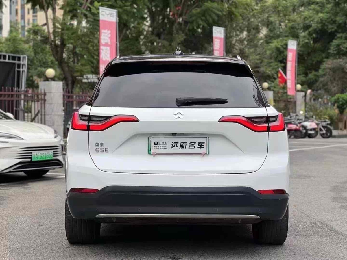 蔚來 ES8  2018款 355KM 基準(zhǔn)版 六座版圖片